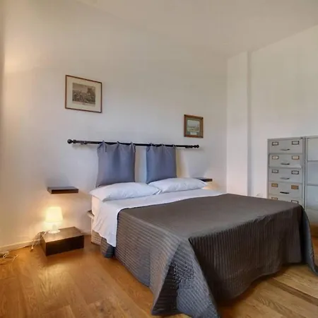 Ponte Vecchio Bardi Street Apartmán Florencie