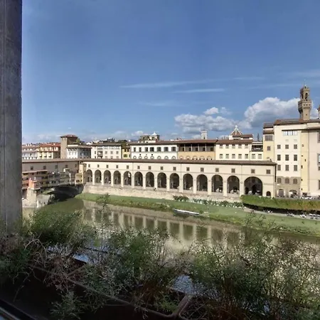 Ponte Vecchio Bardi Street Apartmán